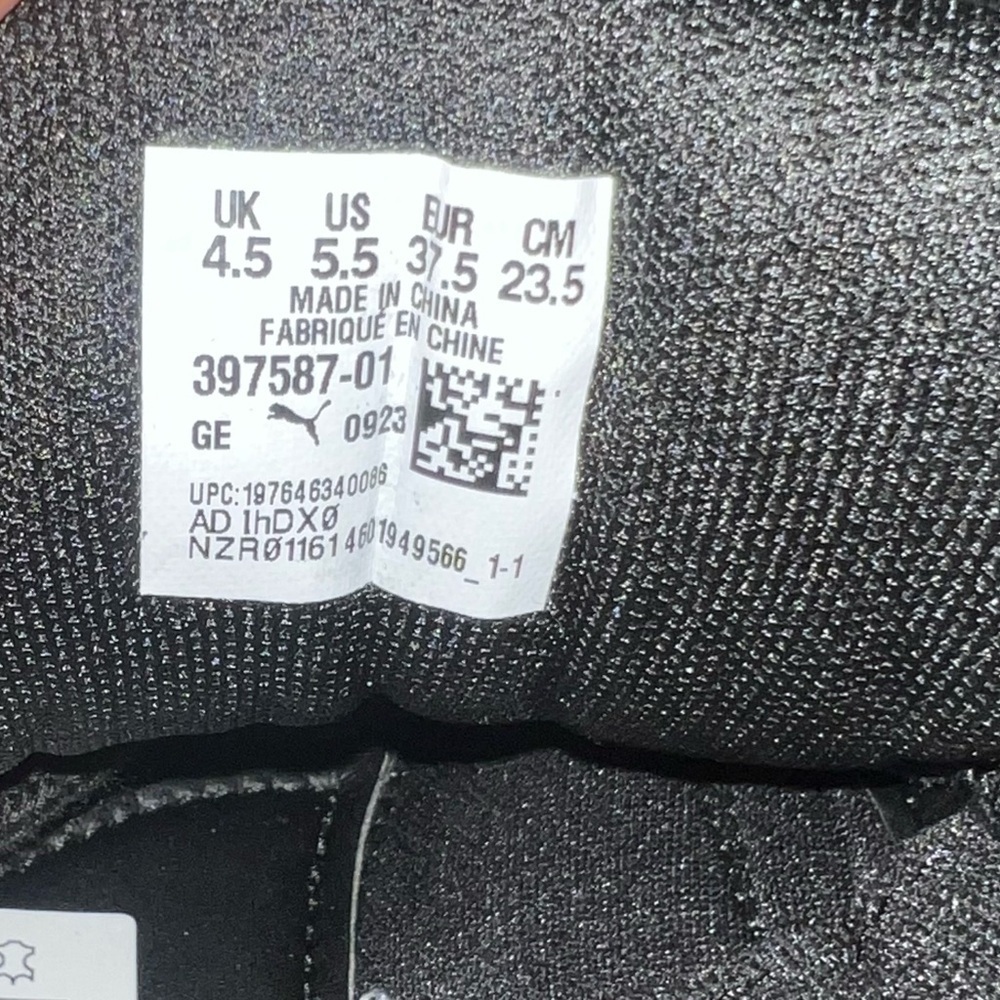 Puma fenty Monochrome Athletic Shoes - Picture 7 of 7